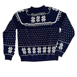 Vtg JC Penney | Classic navy blue and white ski sweater